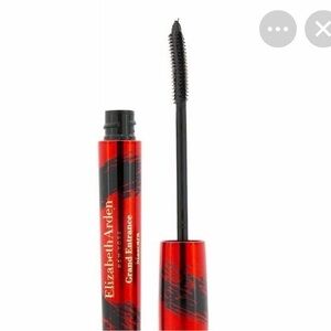 NIB/Elizabeth Arden Grand Entrance Bold Mascara in 01/ Stunning Black